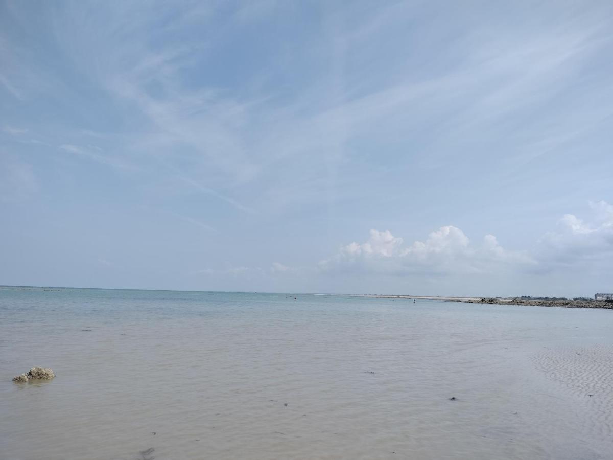 Entre Mer Et Montagne غرانفيل المظهر الخارجي الصورة